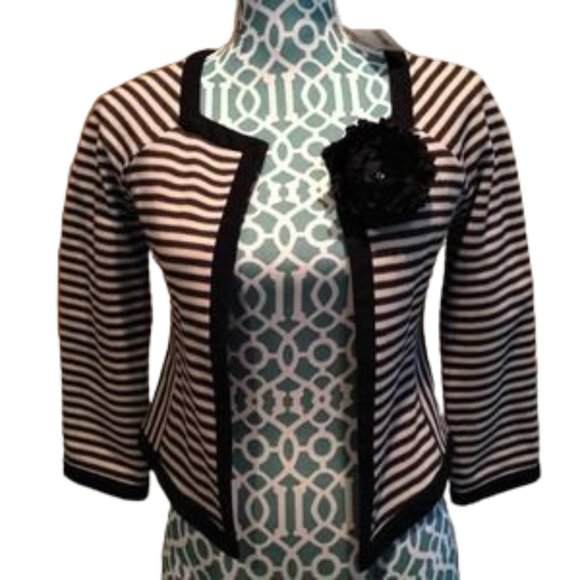 NWT Banana Republic Striped Textured Jacket Size 0 Runs Slightly Larger - Picture 4 of 4